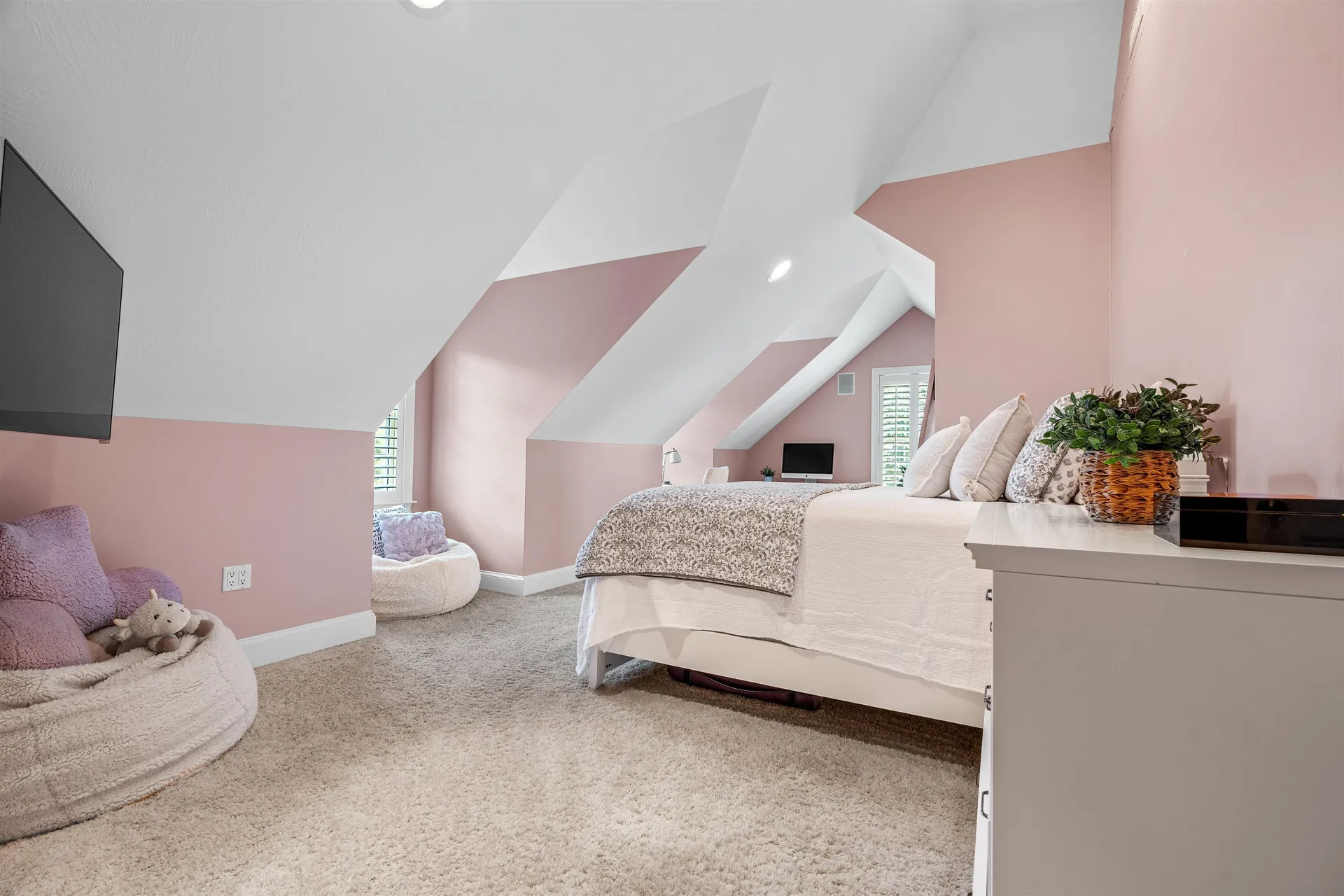 39 Overton Road Windham NH 03087