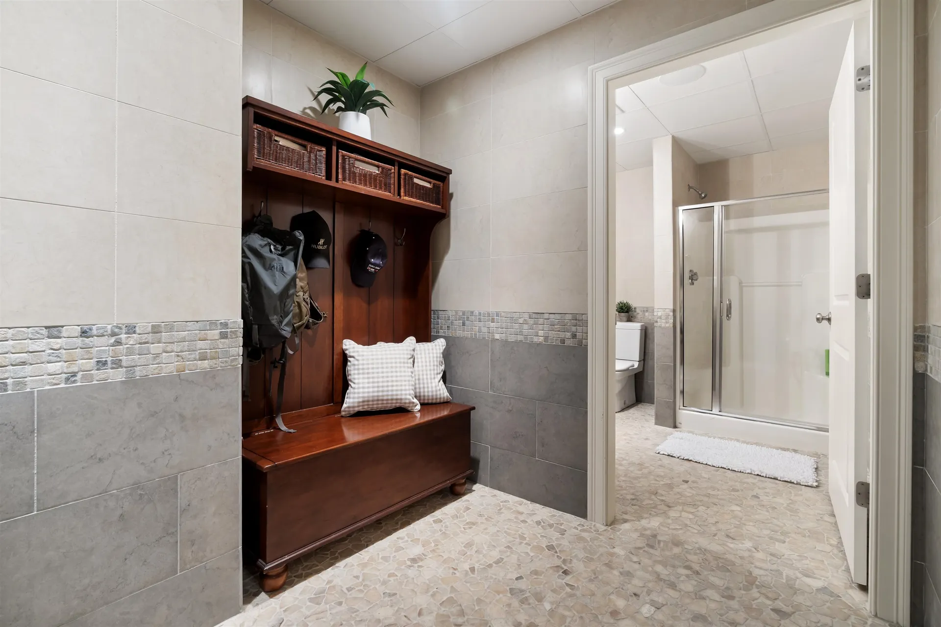 39 Overton Road Windham NH 03087