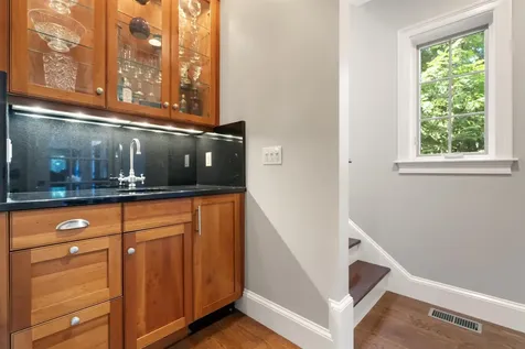 39 Overton Road Windham NH 03087