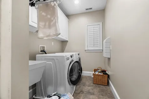 39 Overton Road Windham NH 03087