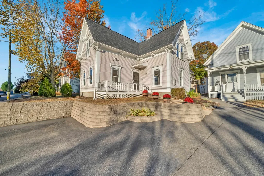 601 Hall Street Manchester NH 03104