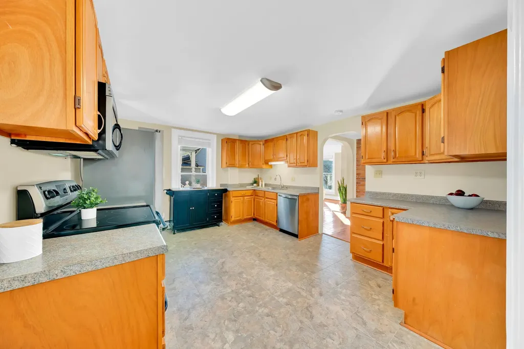 601 Hall Street Manchester NH 03104