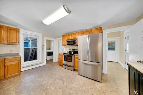 601 Hall Street Manchester NH 03104