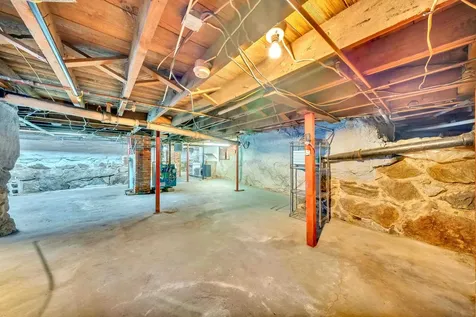 601 Hall Street Manchester NH 03104