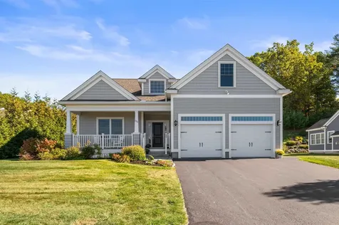 104 Boxwood Path Greenland NH 03840