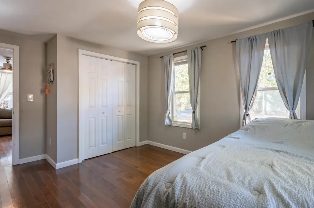 35 W Mitchell Street Manchester NH 03103