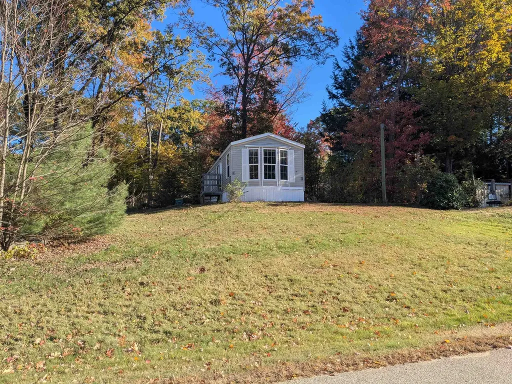 5 Tee Dee Drive Belmont NH 03220