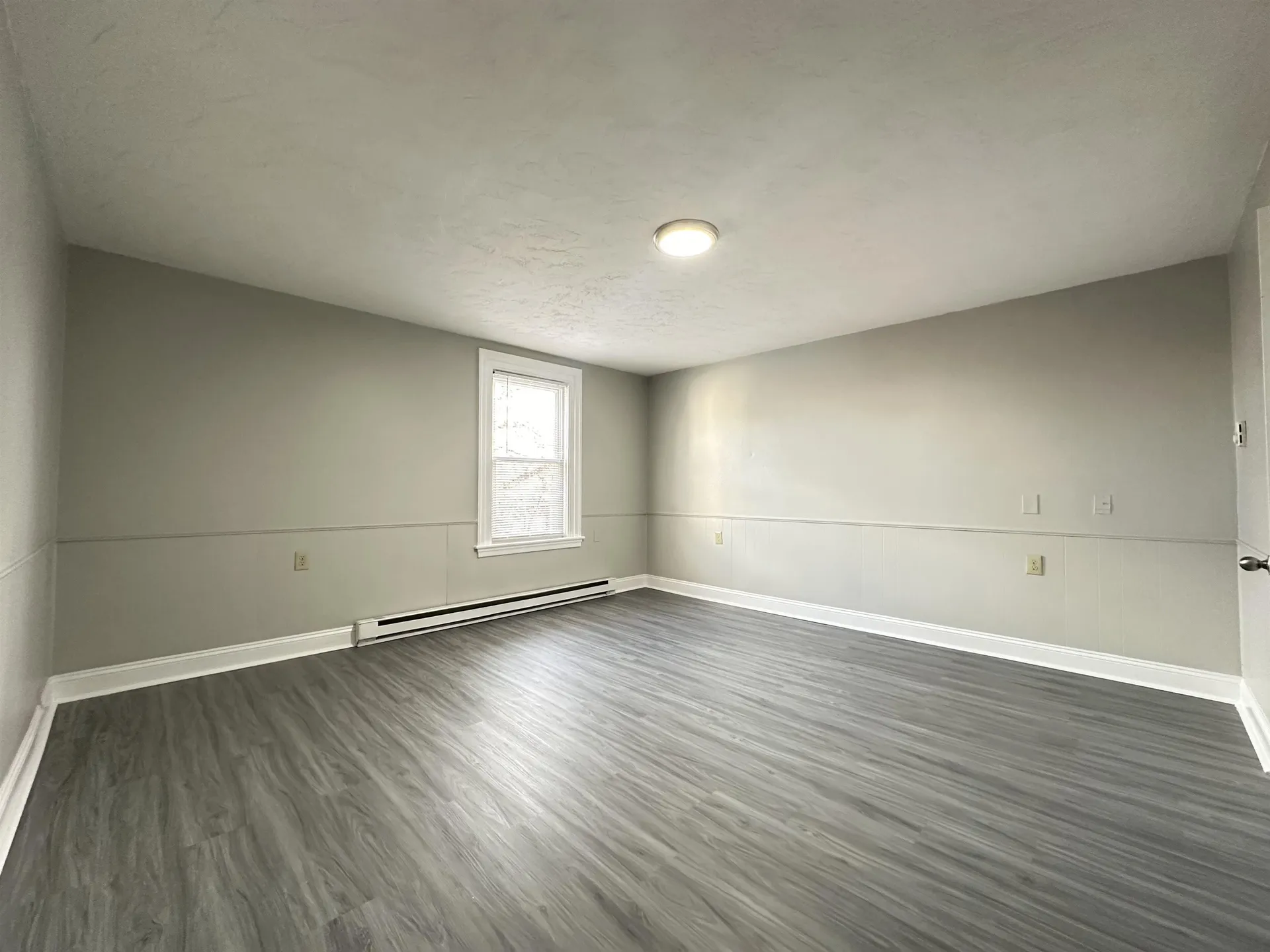 14 Amory Street Nashua NH 03060