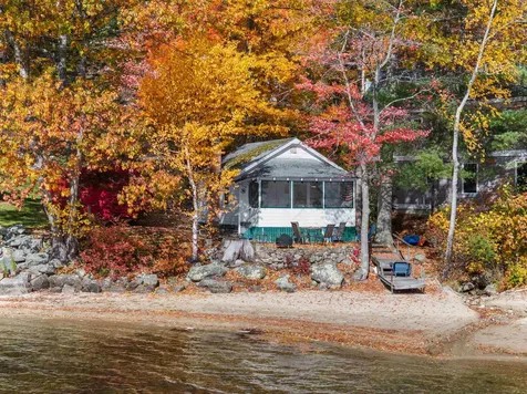 99 Pleasant Street Meredith NH 03253