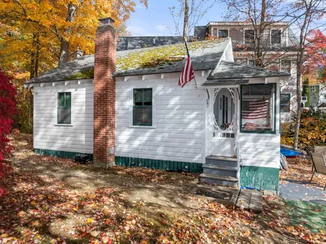 99 Pleasant Street Meredith NH 03253