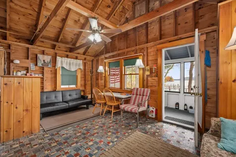 99 Pleasant Street Meredith NH 03253