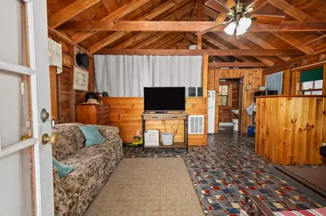 99 Pleasant Street Meredith NH 03253