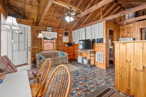 99 Pleasant Street Meredith NH 03253