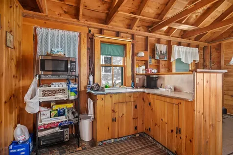 99 Pleasant Street Meredith NH 03253