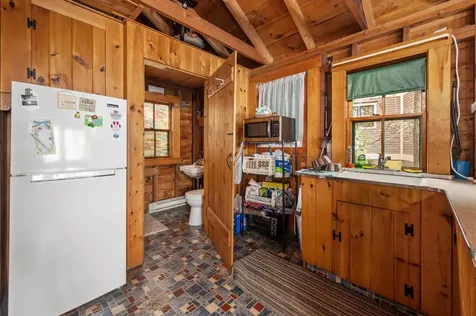 99 Pleasant Street Meredith NH 03253