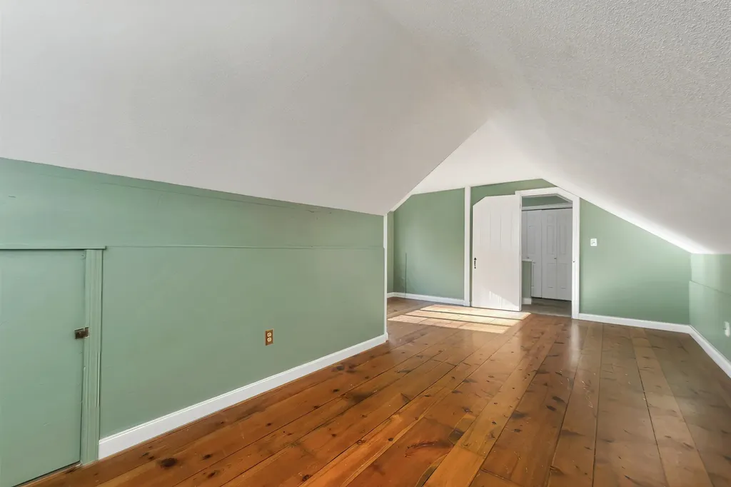 23 Base Hill Road Keene NH 03431