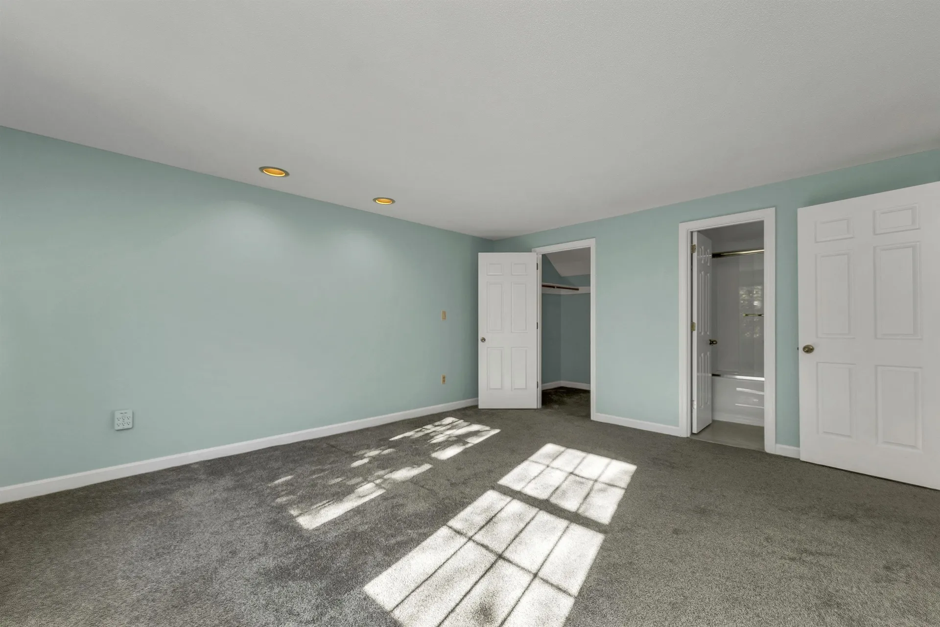 23 Base Hill Road Keene NH 03431