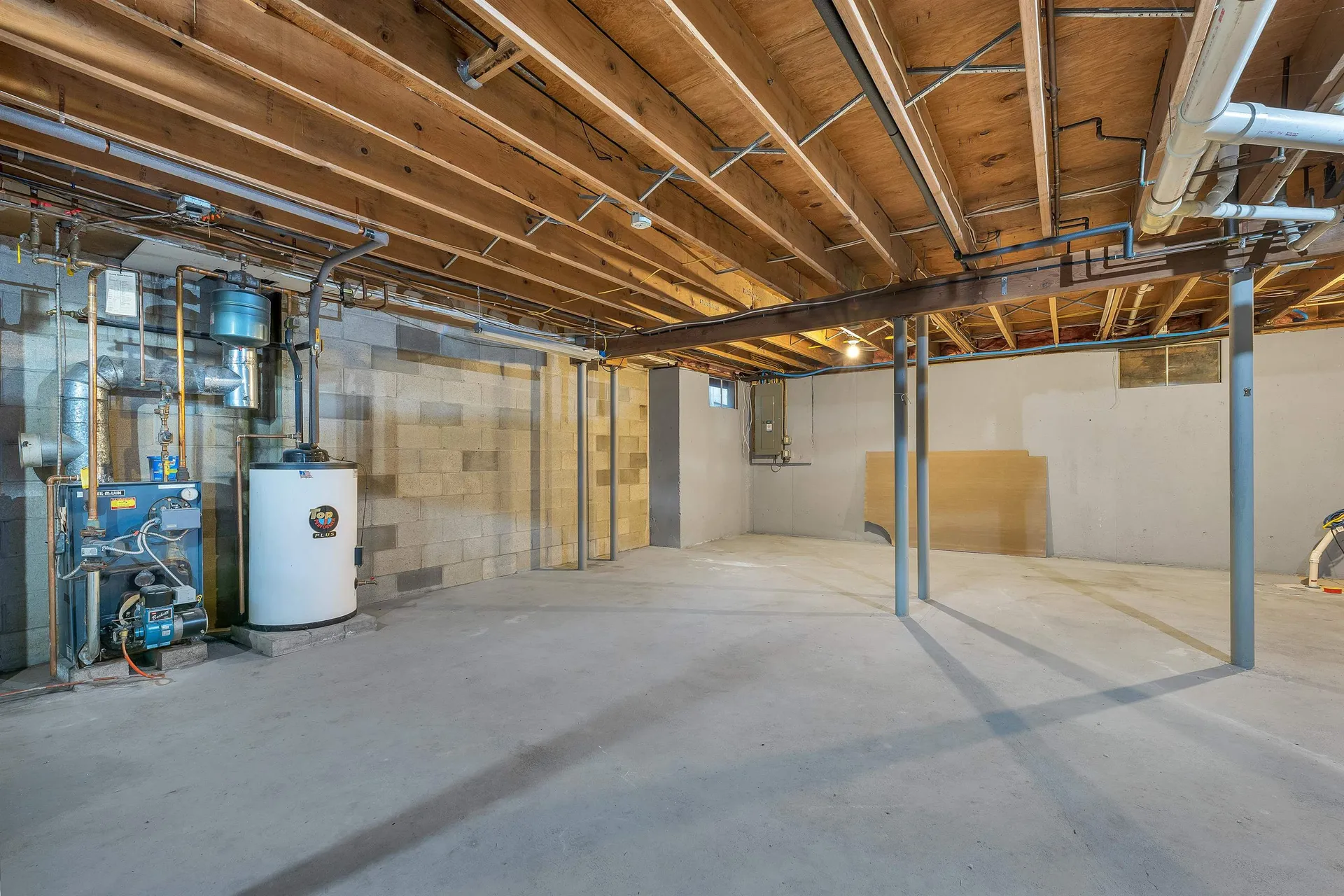 23 Base Hill Road Keene NH 03431