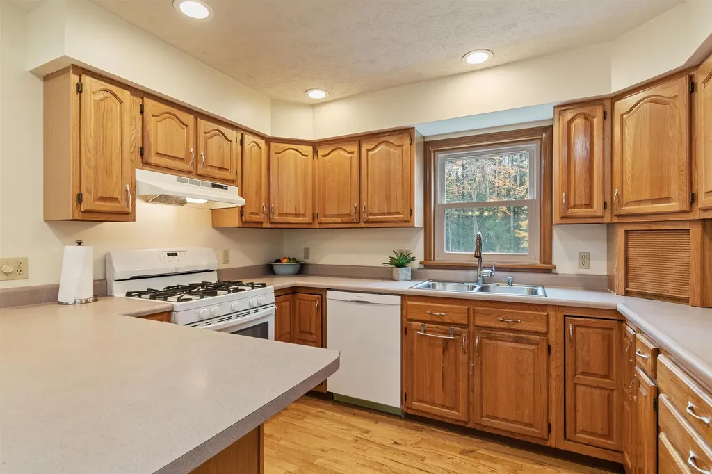 42 Andrea Lane Milton VT 05468