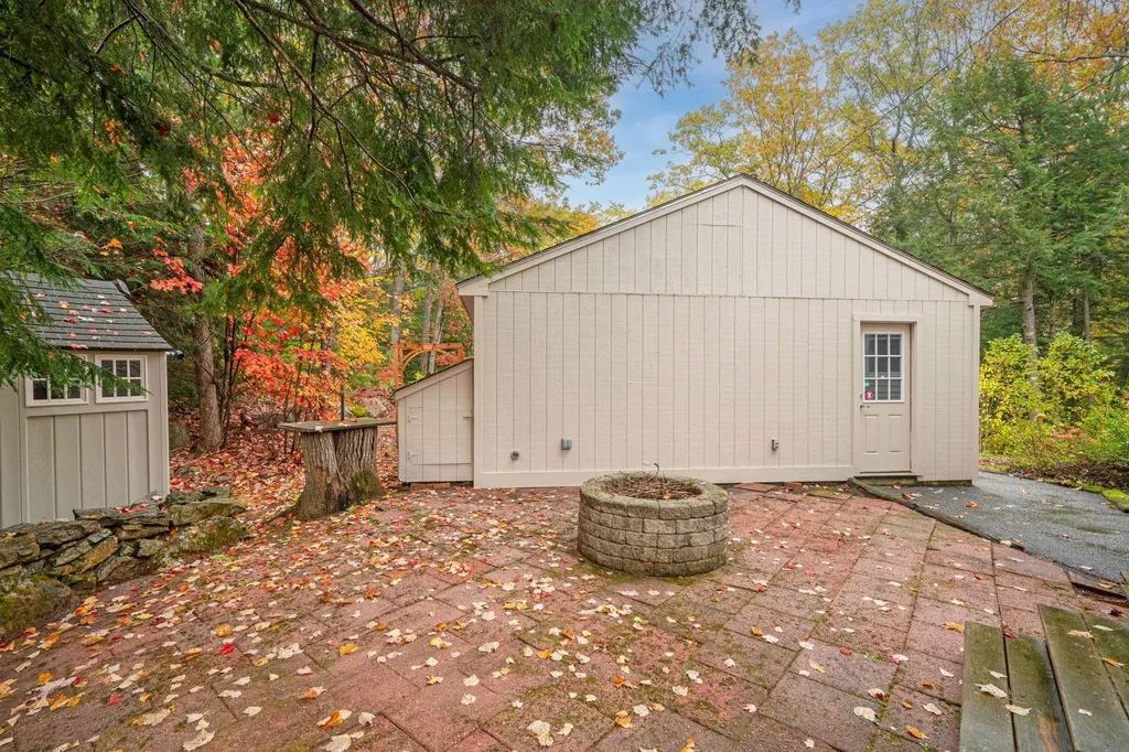 64 Kelsey Mill Road Northwood NH 03261