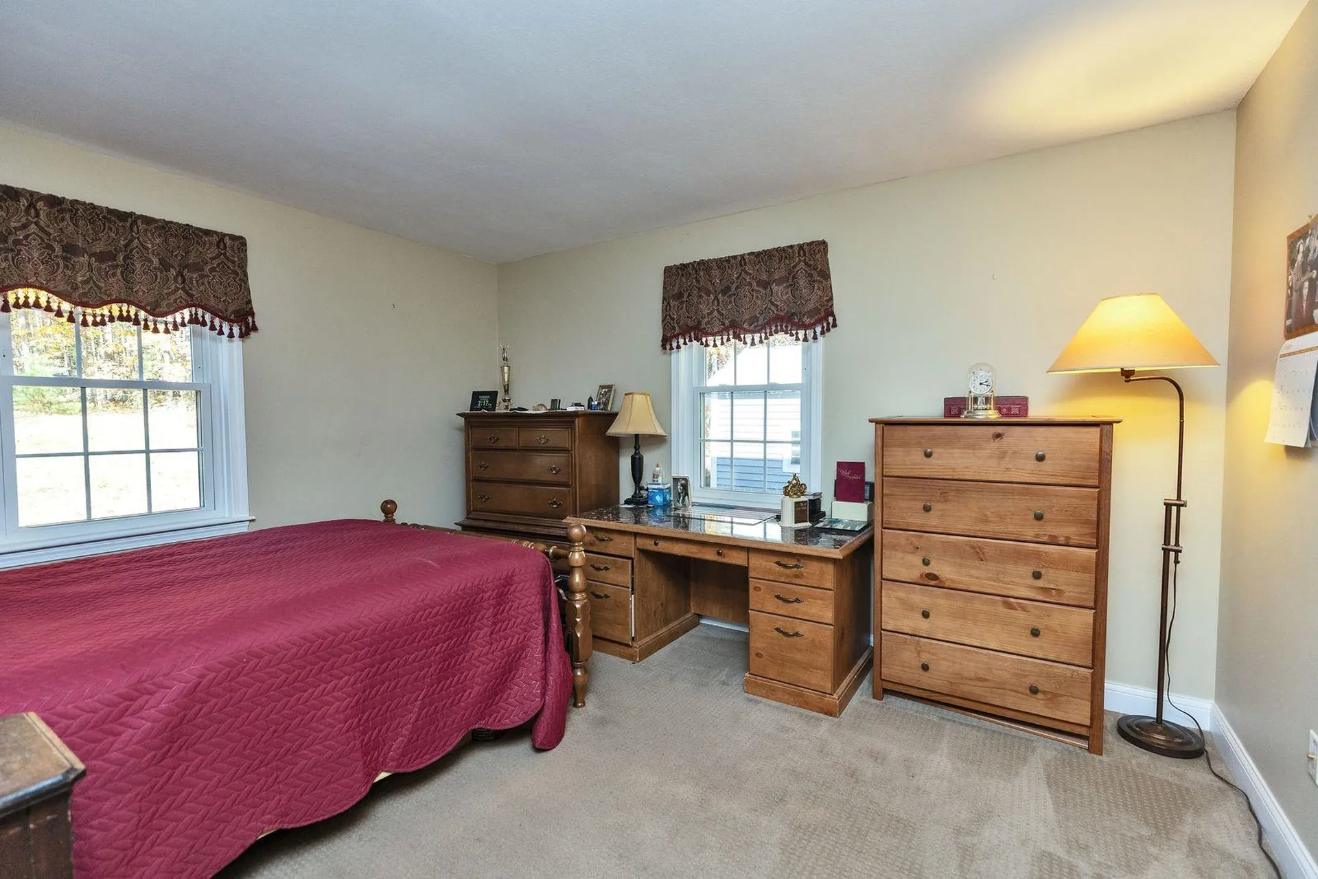 13 Johns Drive Hooksett NH 03106