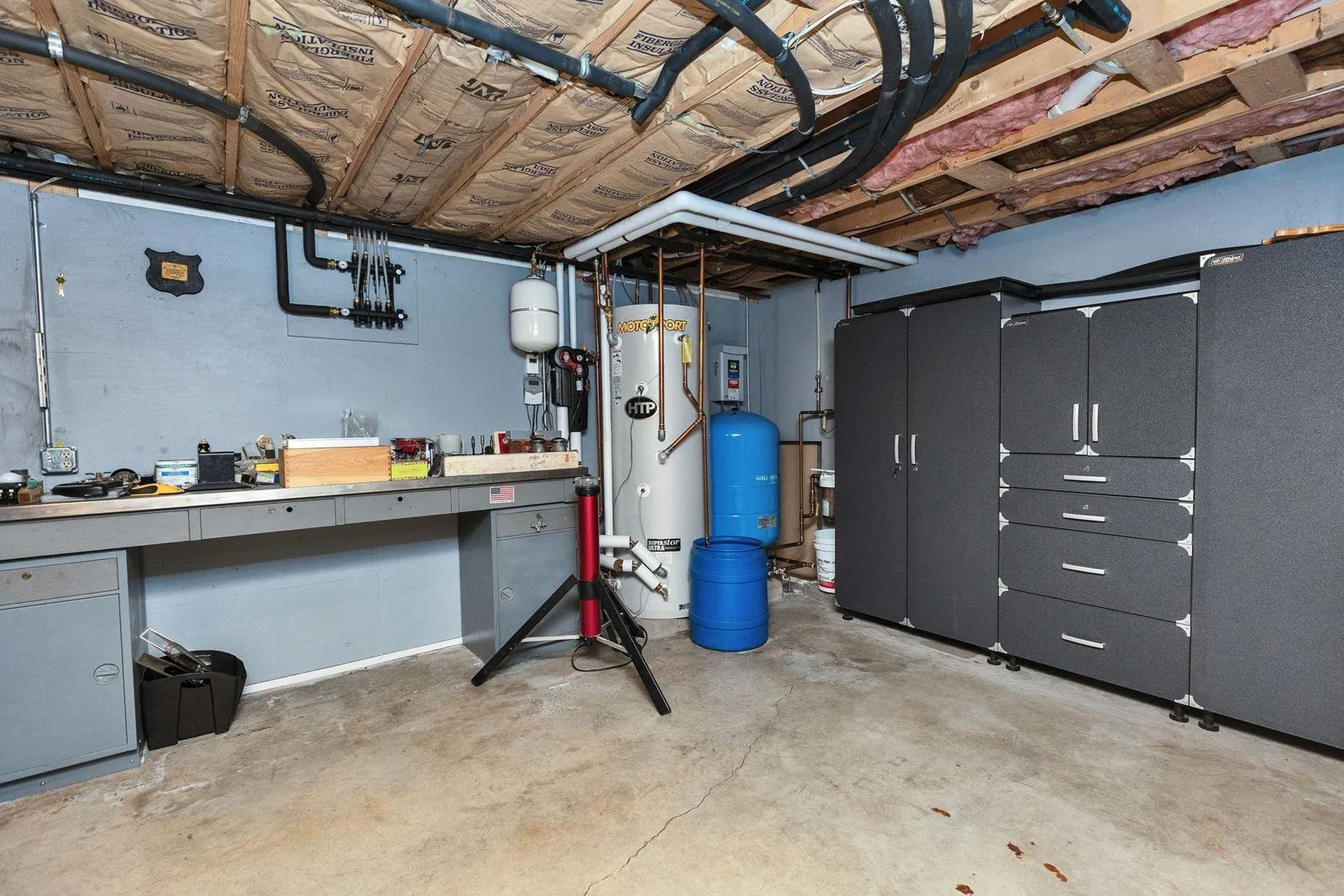 13 Johns Drive Hooksett NH 03106