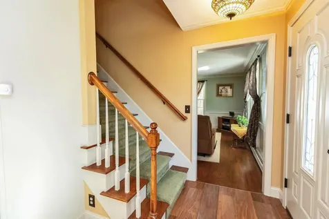 13 Johns Drive Hooksett NH 03106