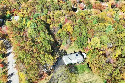 13 Johns Drive Hooksett NH 03106