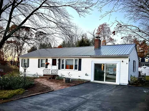 7 Pineview Drive Dover NH 03820