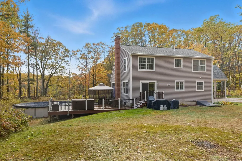 26 Welch Road Canterbury NH 03224