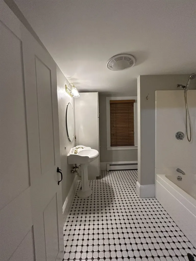 540 Ocean Road Portsmouth NH 03801