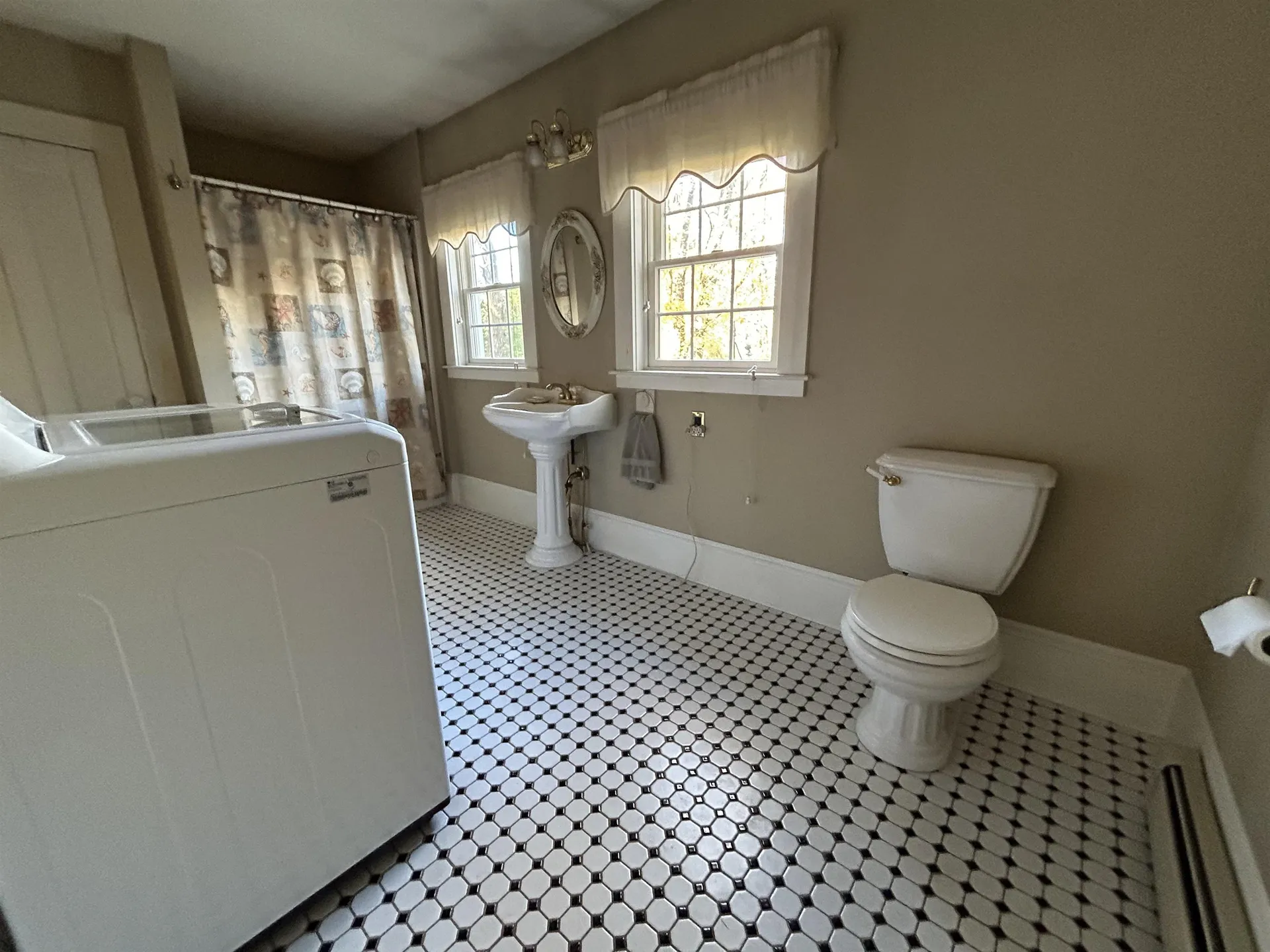 540 Ocean Road Portsmouth NH 03801