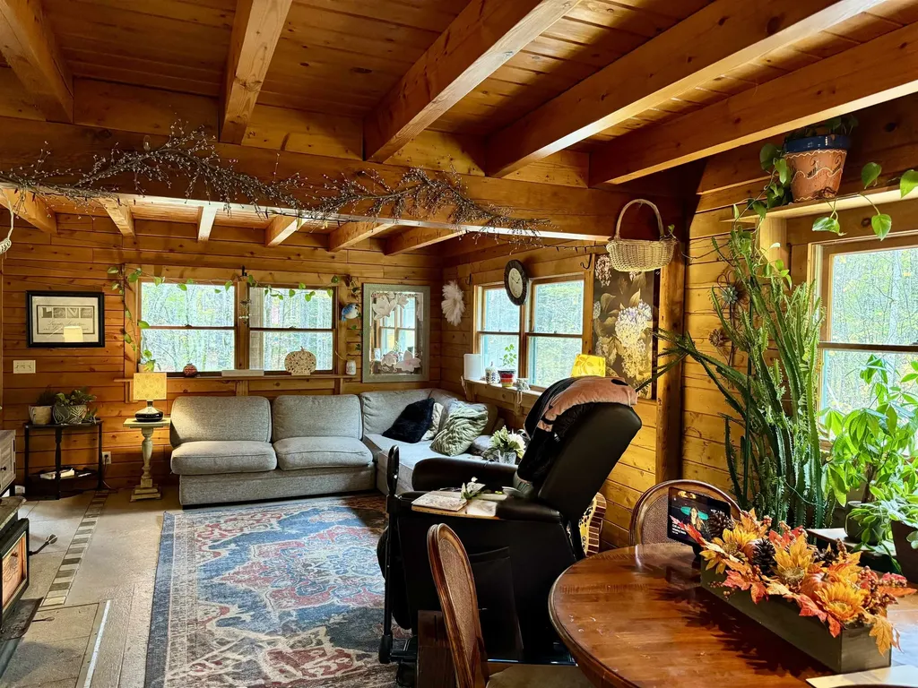 96 Maclean Road Alstead NH 03602