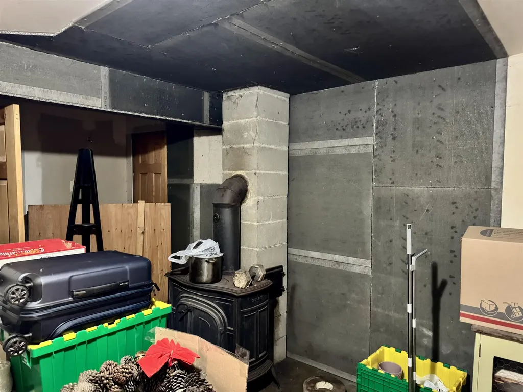 96 Maclean Road Alstead NH 03602