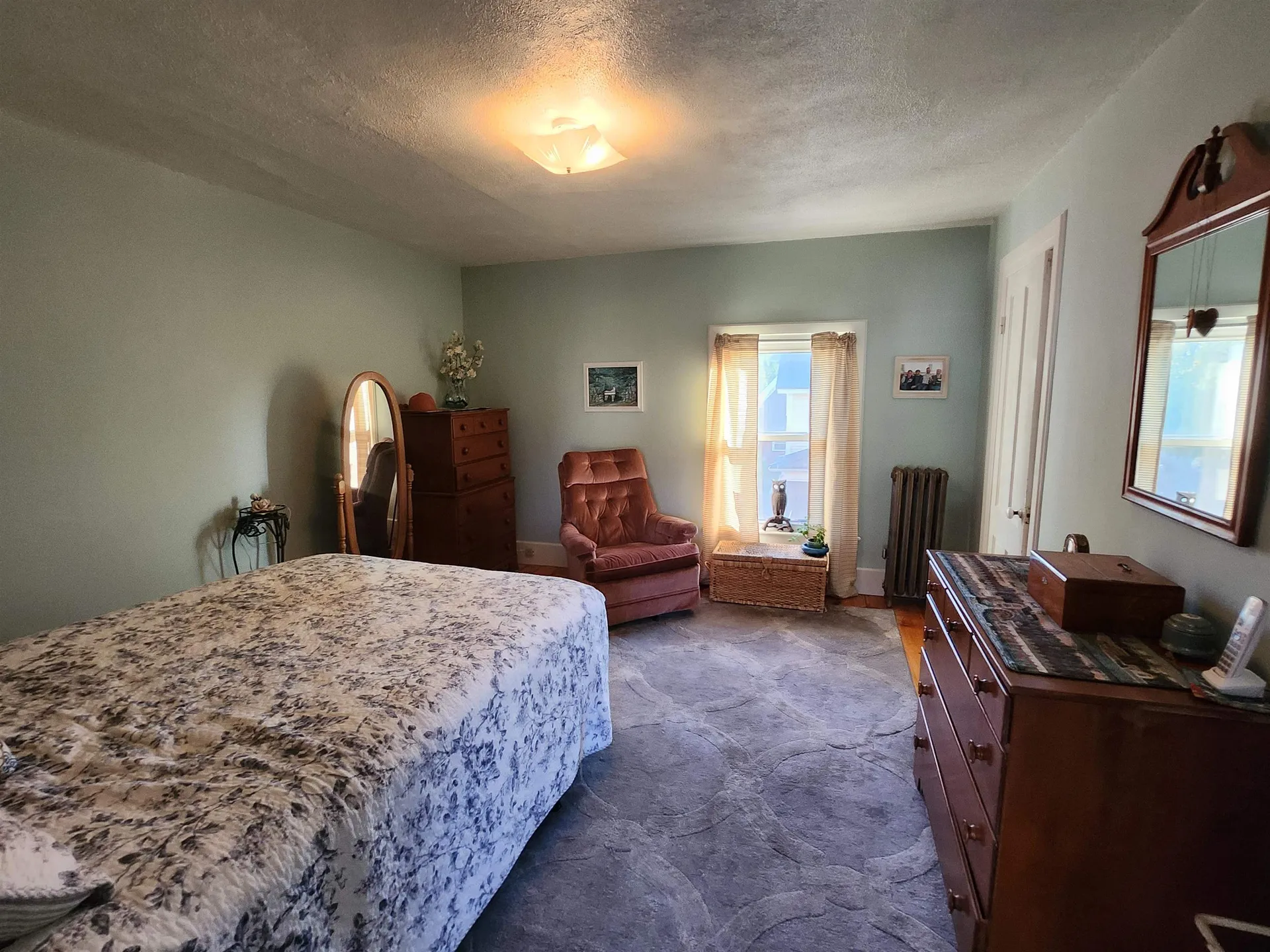 527 Hanover Street Manchester NH 03104