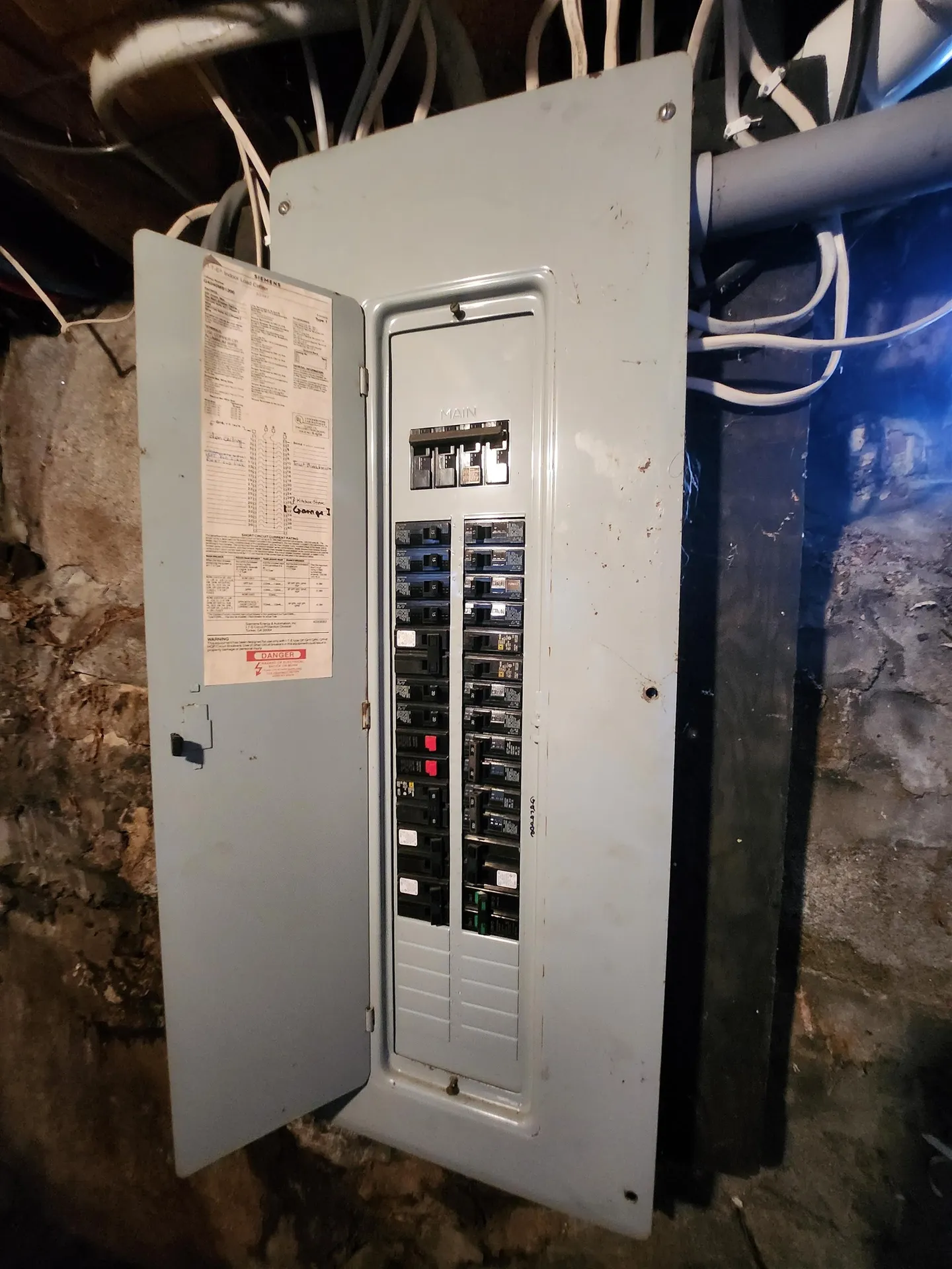 527 Hanover Street Manchester NH 03104