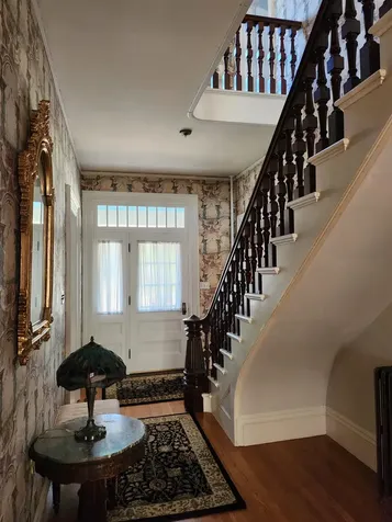 527 Hanover Street Manchester NH 03104