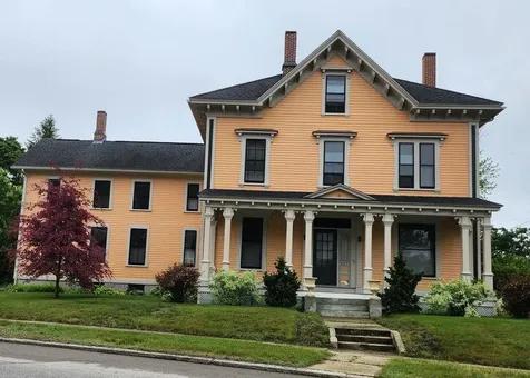 527 Hanover Street Manchester NH 03104