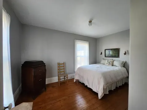 527 Hanover Street Manchester NH 03104