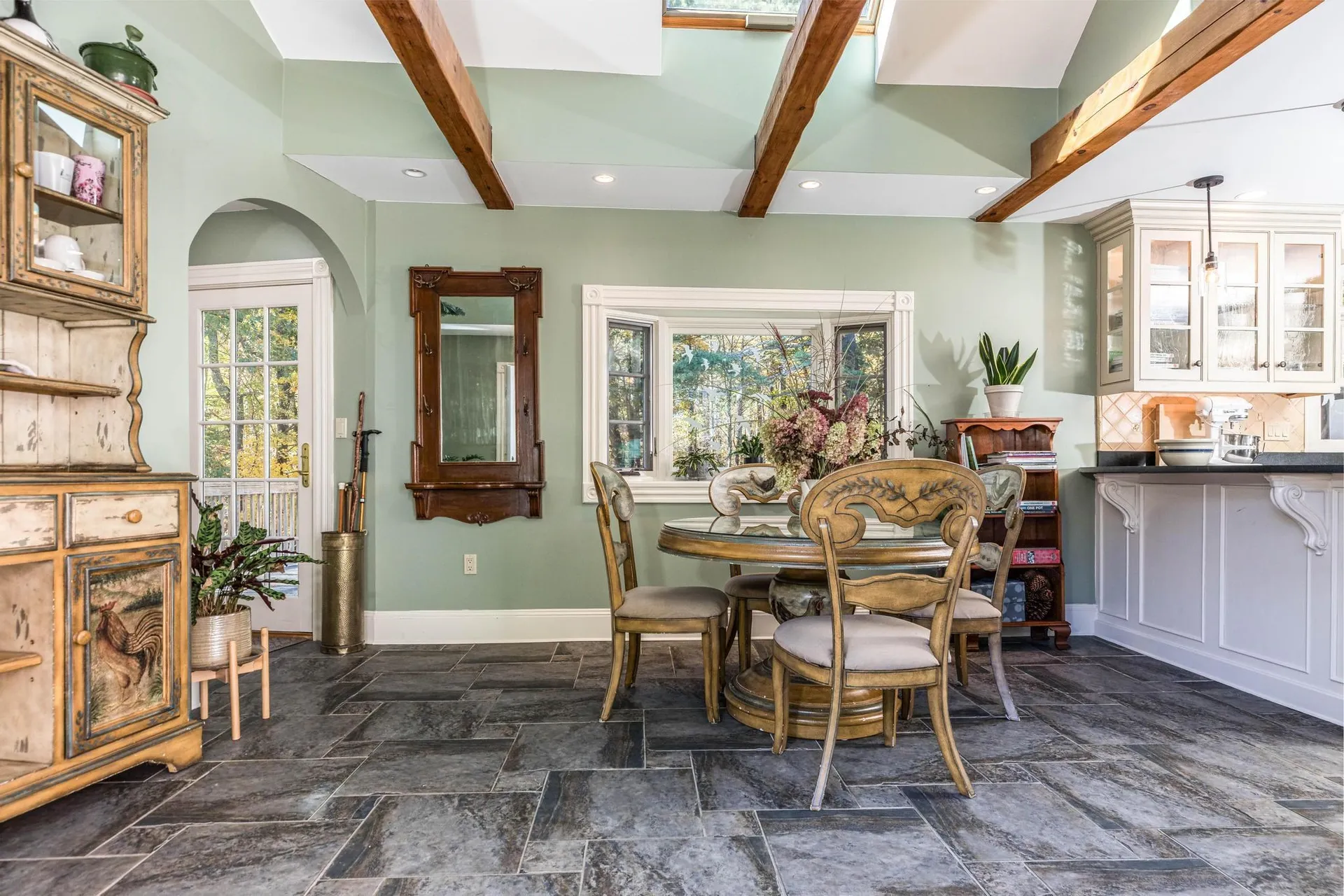 113 Exeter Road North Hampton NH 03862