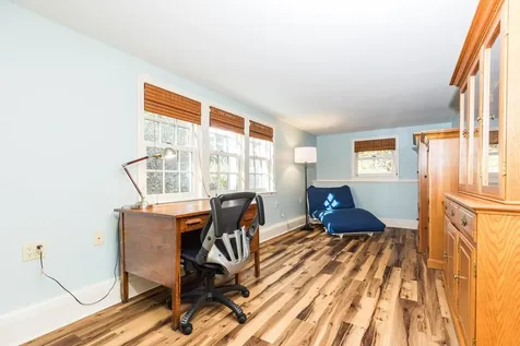 113 Exeter Road North Hampton NH 03862