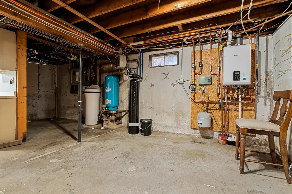 375 Franklin Road Salisbury NH 03268