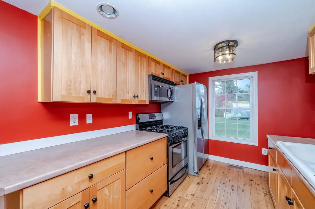 313 Main Street Hampstead NH 03841