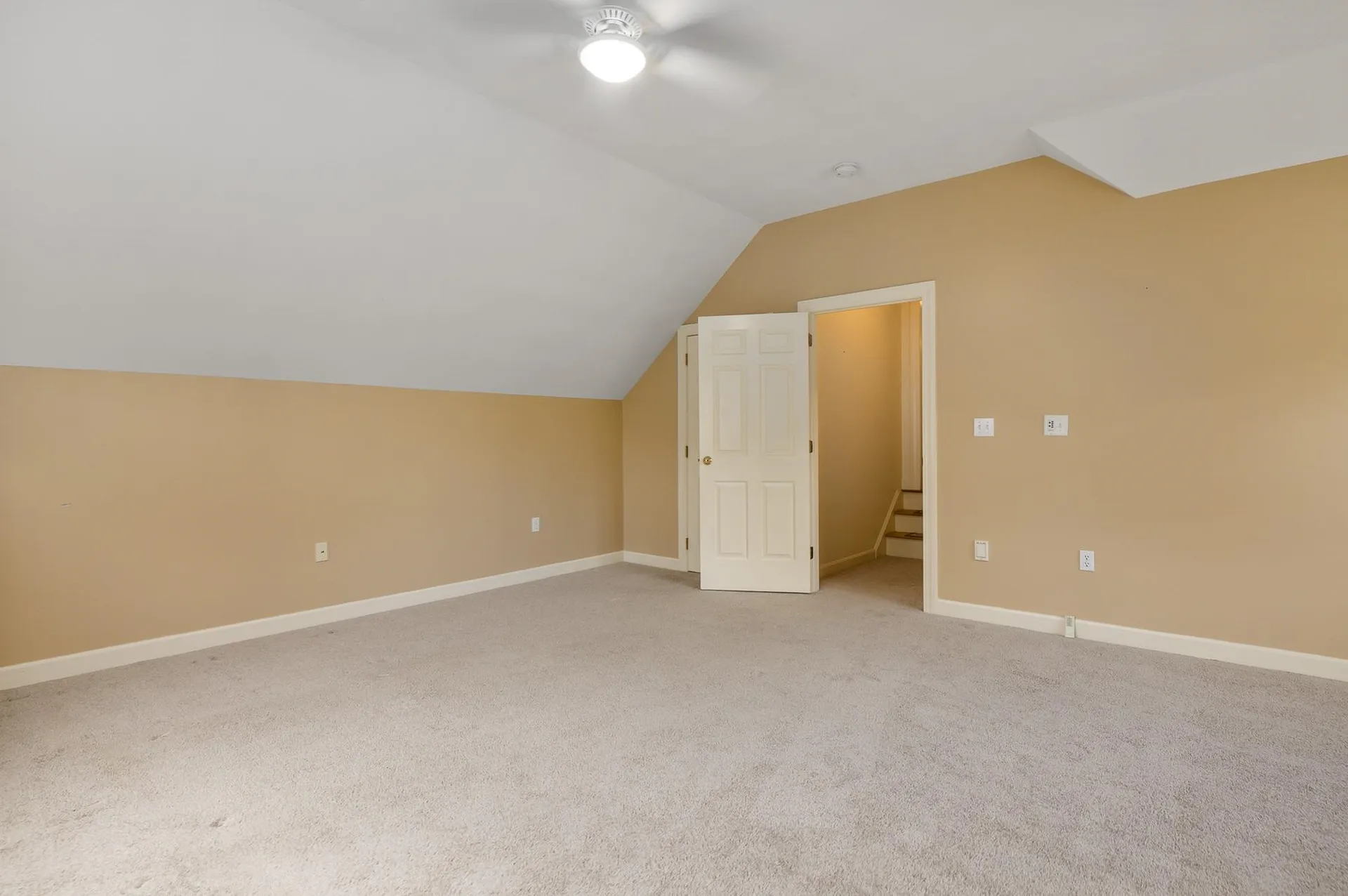 19 Juniper Lane Hampton NH 03842