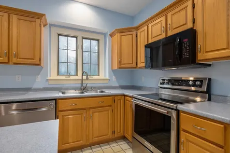 19 Juniper Lane Hampton NH 03842