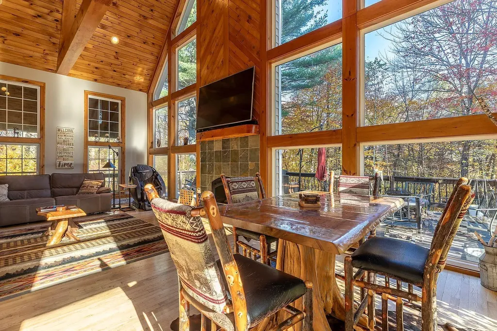 4427 West Hill Road South Jamaica VT 05343