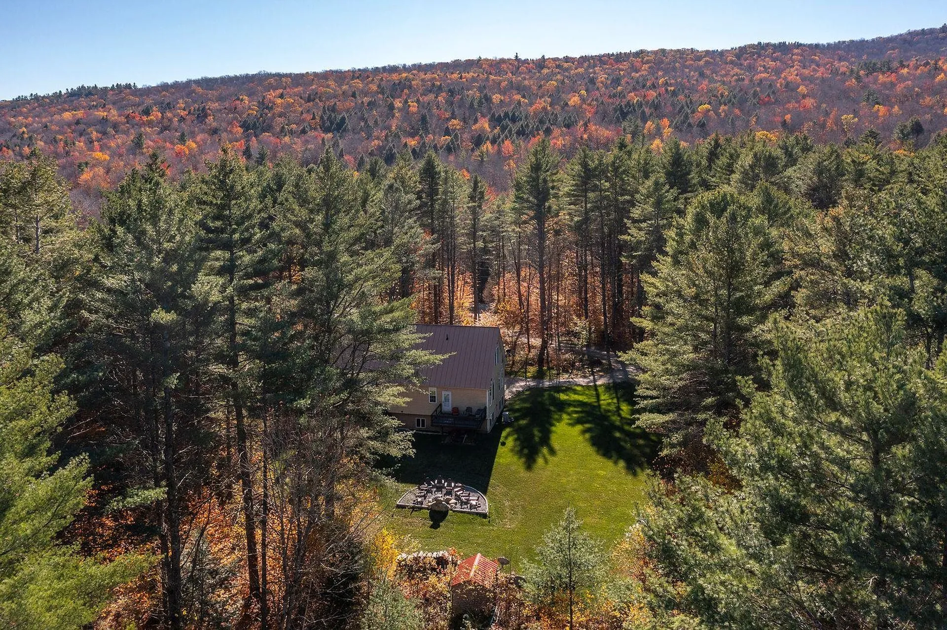 4427 West Hill Road South Jamaica VT 05343