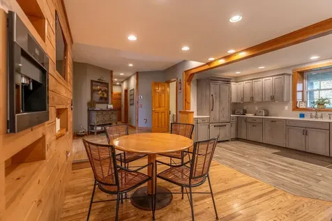 4427 West Hill Road South Jamaica VT 05343