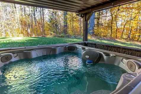 4427 West Hill Road South Jamaica VT 05343