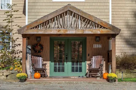 4427 West Hill Road South Jamaica VT 05343